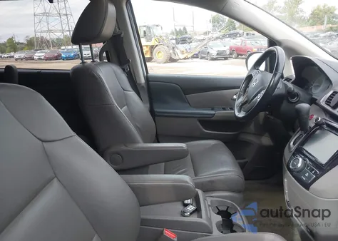 2015 Honda Odyssey Ex-L из США, поврежденный, VIN 5FNRL5H61FB021700